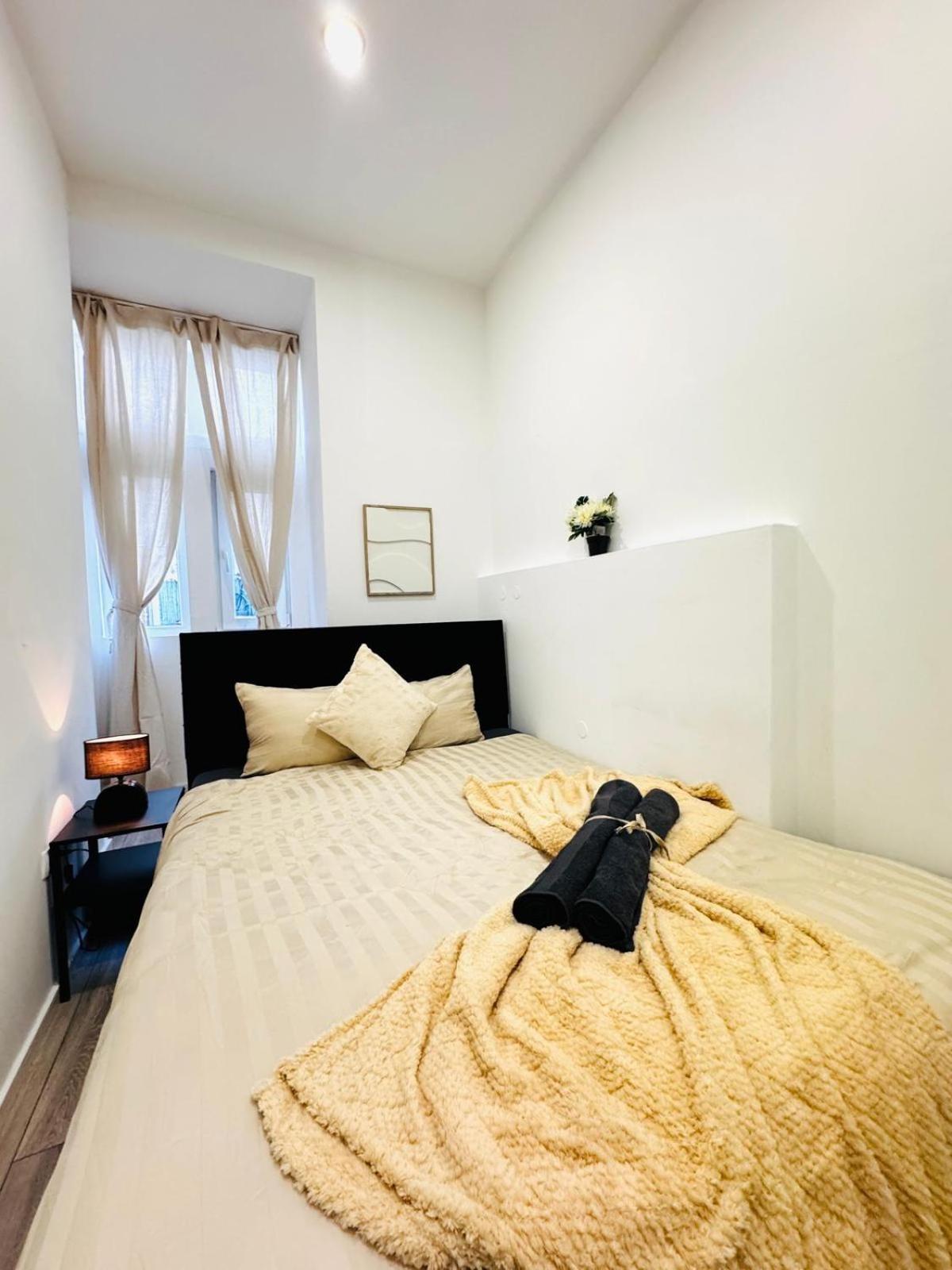 Elegant & 5br Shared In *