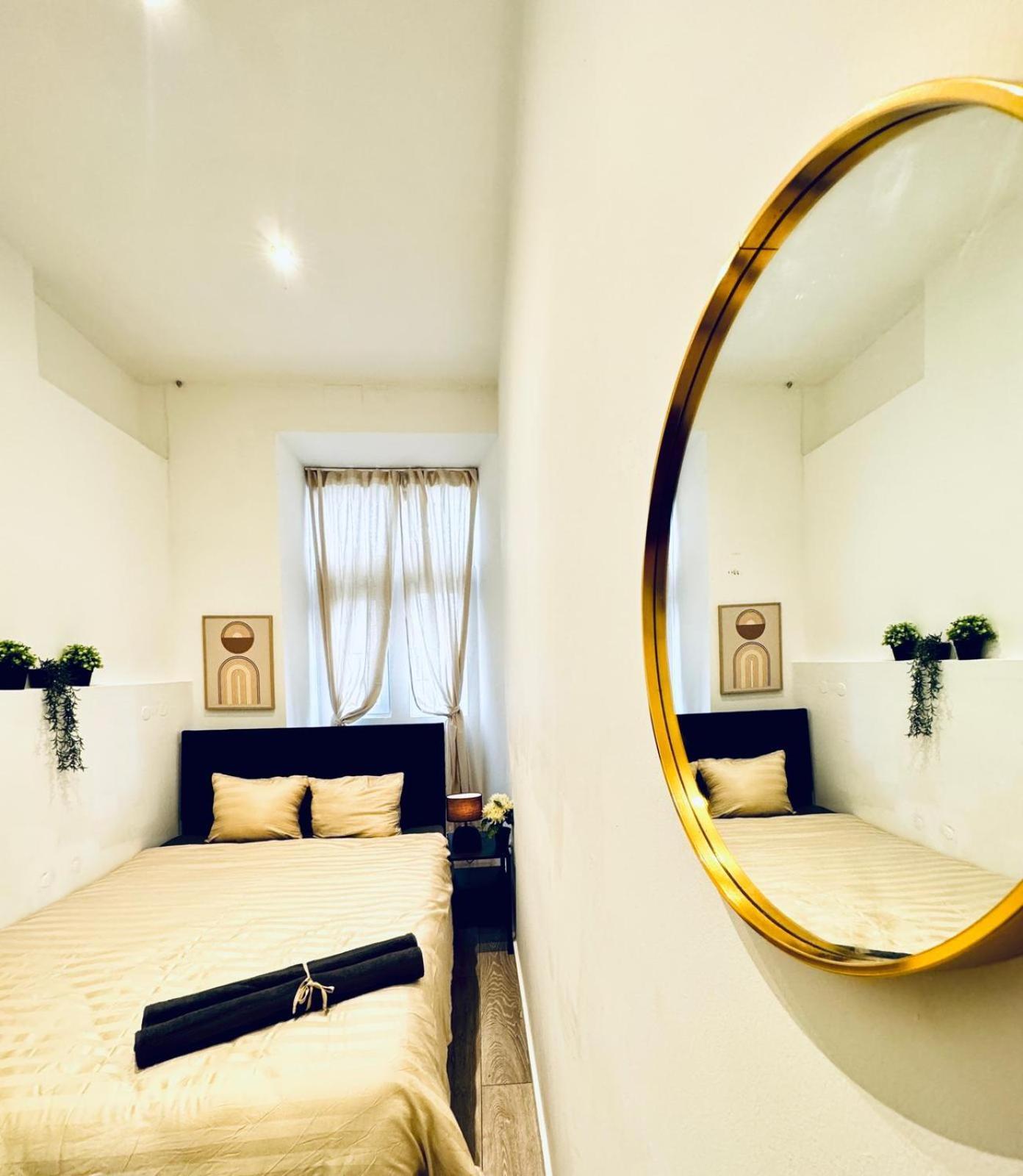 Elegant & 5br Shared In *